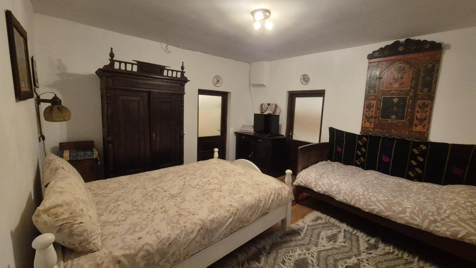 Casa Tradițională Transilvăneana Rucar  Cameră foto